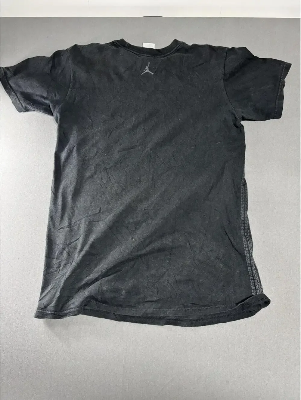 Air Jordan Y2K Distressed Tshirt Size Medium - Picture 11 of 15